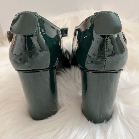 NIB Tory Burch Amble Criss Cross Pump - Picture 10 of 15